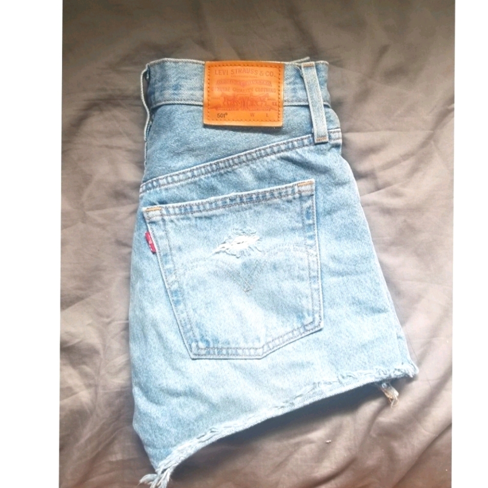 Levi's light wash shorts